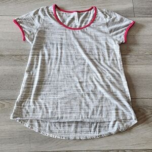 Large gray and pink LulaRoe Classic Tee